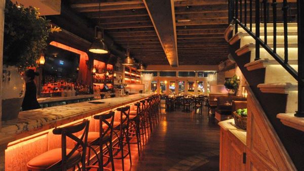 Anassa Taverna Midtown