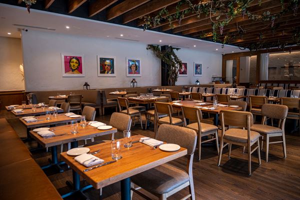 Anassa Taverna Downtown