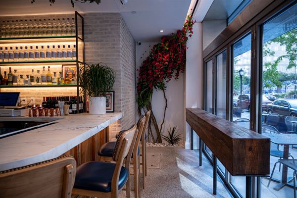 Anassa Taverna Downtown