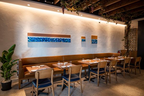 Anassa Taverna Downtown