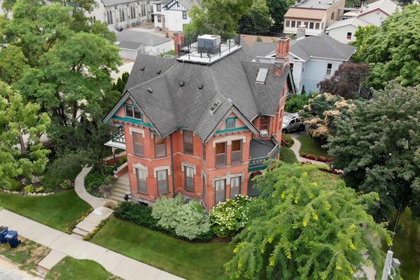 Historic Webster House Bed and Breakfast