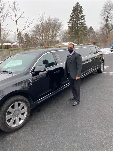 Black Car Everywhere Limousine & Car Service