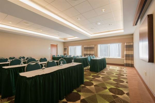 Holiday Inn Manchester Airport