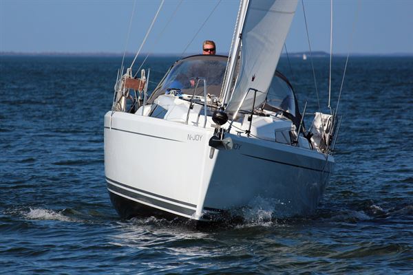 Sail Blue Ocean -  boat tour to Castaic Lake