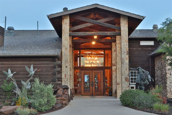 Lone Star Lodge & Marina
