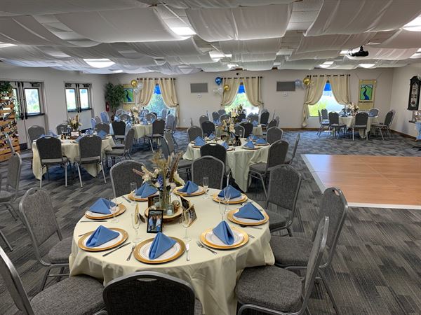 Dos Lagos Golf Course