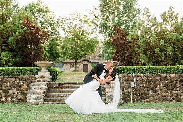 Paramount Country Club