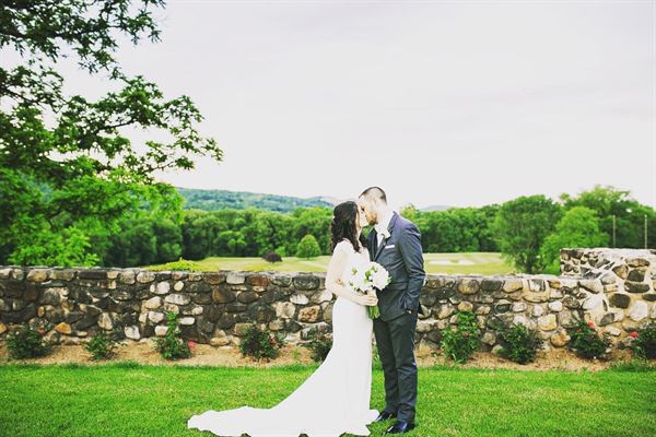 Paramount Country Club