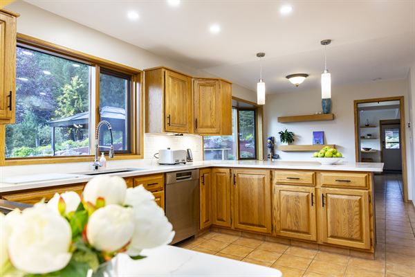 Begbie Views Retreat