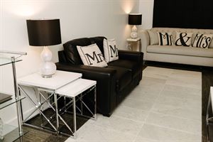 Bridal Suite / Green Room