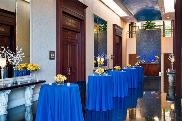 Hilton Washington Dulles Airport Hotel