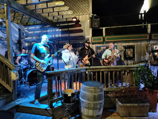 The Salty Seal Brewpub and Sports Bar