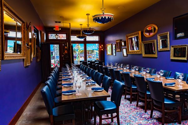 La Rambla Social Room