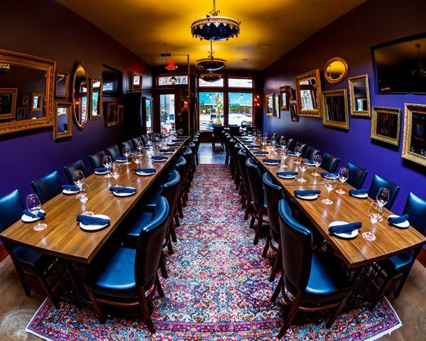 La Rambla Social Room