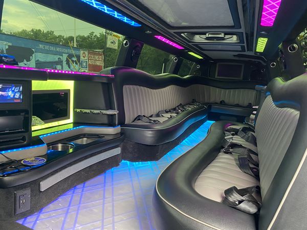 Hollywoodplaynight Luxury Limousine