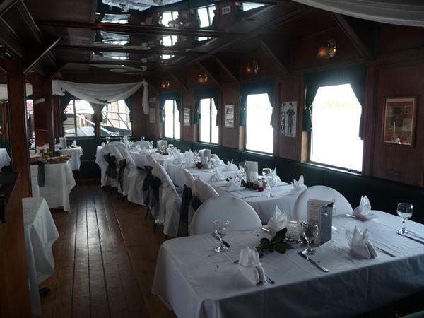 Paddlewheeler Riverboat Tours