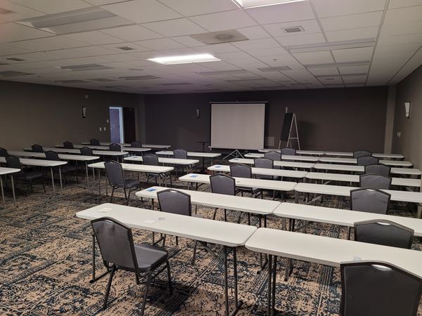 Four Points by Sheraton Cleveland-Eastlake