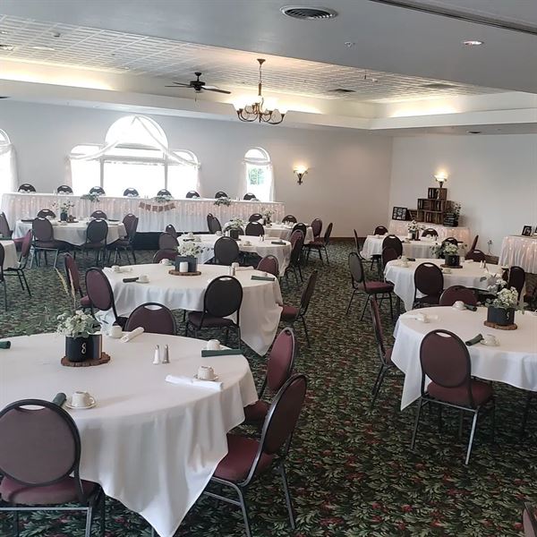 Deer Valley Lodge and Golf