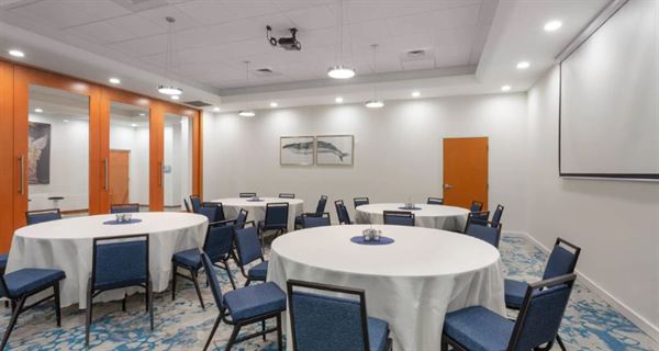 Maritime Hotel Fort Lauderdale Airport & Cruiseport