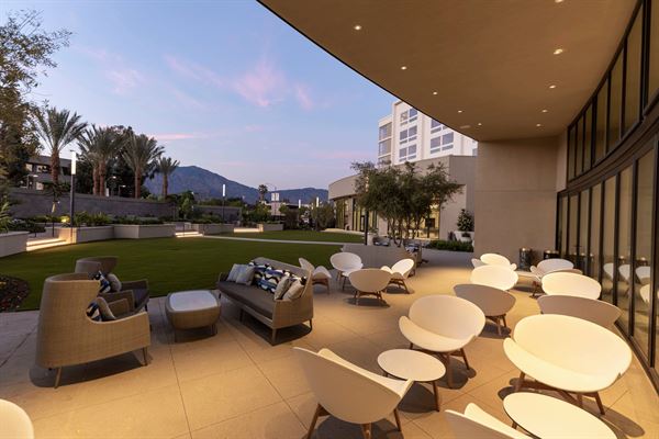 Le Meridien Pasadena Arcadia