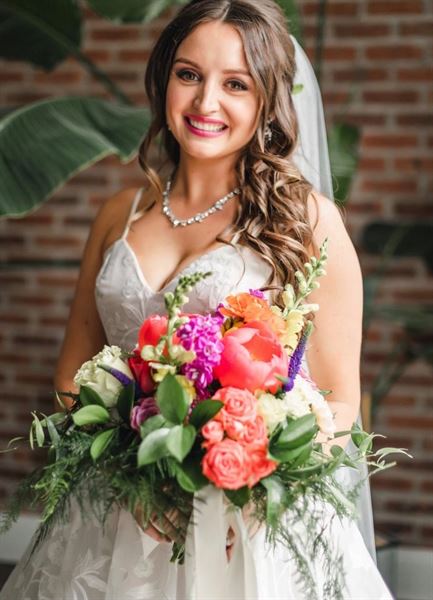 Lily On The Thames - DIY Wedding Flowers
