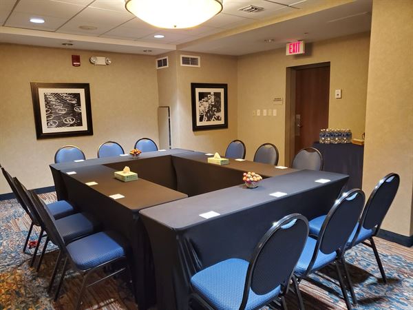 SpringHill Suites Baltimore Inner Harbor