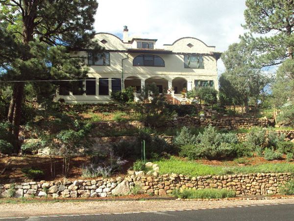 The Cheyenne Canon Inn