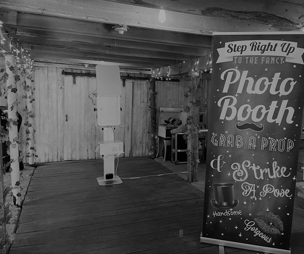 Memories and More Photo Booths