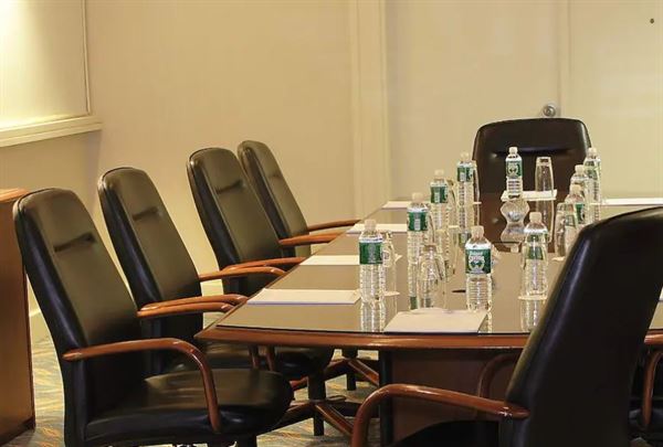 DoubleTree by Hilton Somerset Hotel and Conference Center