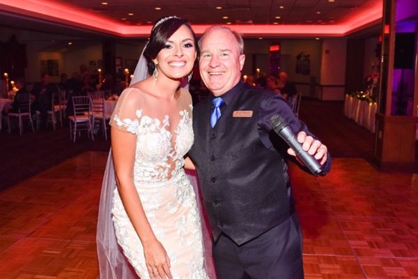 Rusch Entertainment Weddings R Us-TC