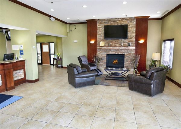 Holiday Inn Express Jamestown