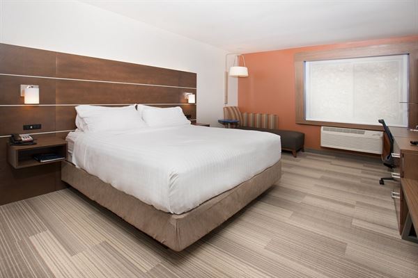 Holiday Inn Express Houghton-Keweenaw