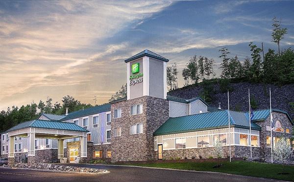 Holiday Inn Express Houghton-Keweenaw