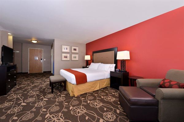 Holiday Inn Express & Suites Idaho Falls