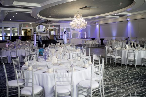 Samuel's Grande Manor