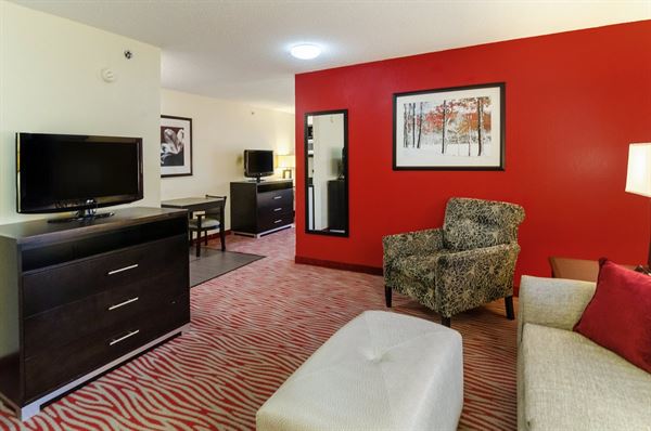 Holiday Inn Express & Suites Vinita