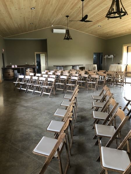 Flatt Rock Wine Cellars