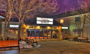 Entrance & Outdoor Patio