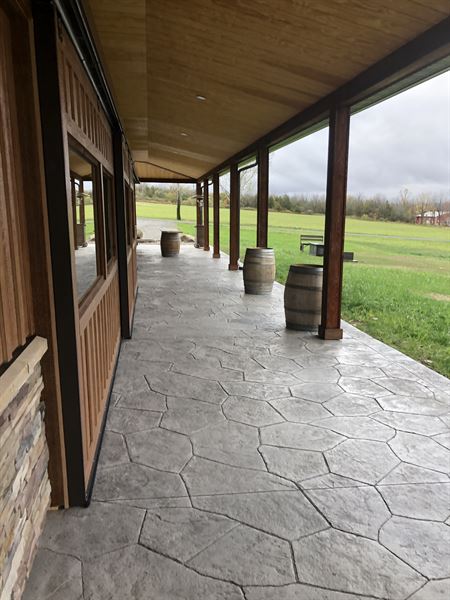 Flatt Rock Wine Cellars