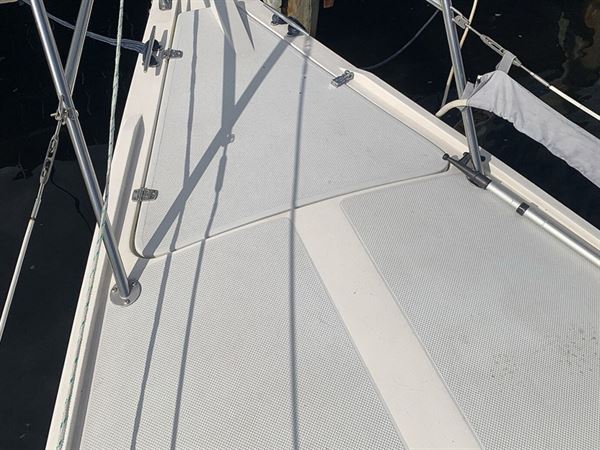 Sail Dreams Boat Charters | Sailboat trip on one of four lakes