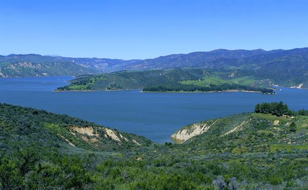 Sail Dreams Boat Charters | Sailboat trip on one of four lakes