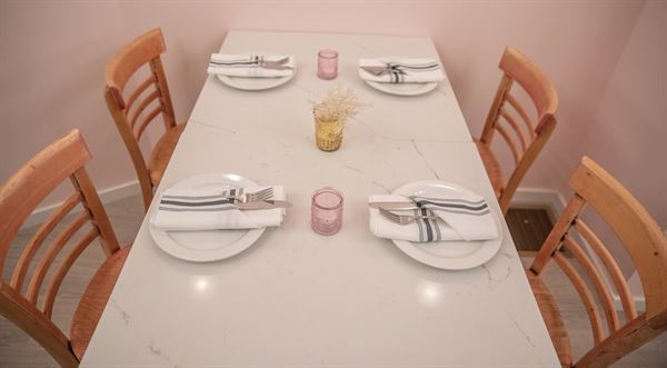 Aviv Immigrant Kitchen