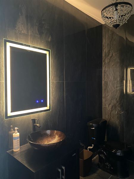 Les Scarlett Studios