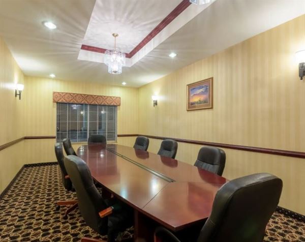 La Quinta Inn & Suites Dodge City