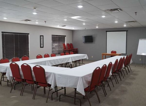 Country Inn & Suites By Carlson, Watertown, SD