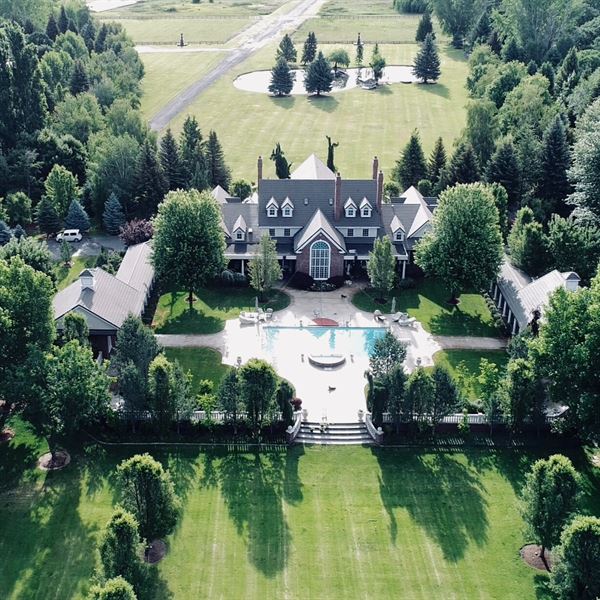 Oakshire Estate & Airfield