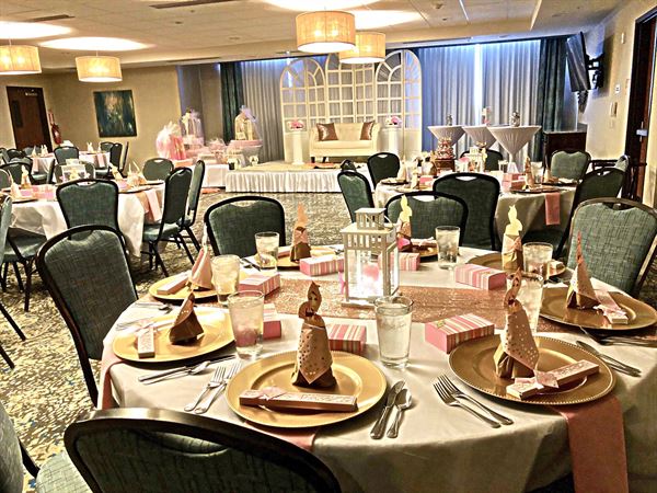 Holiday Inn & Suites Denver Tech Center-Centennial