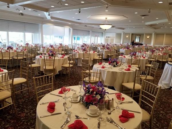 Hampshire Country Club