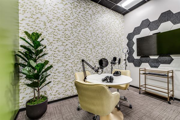 Lucid Private Offices