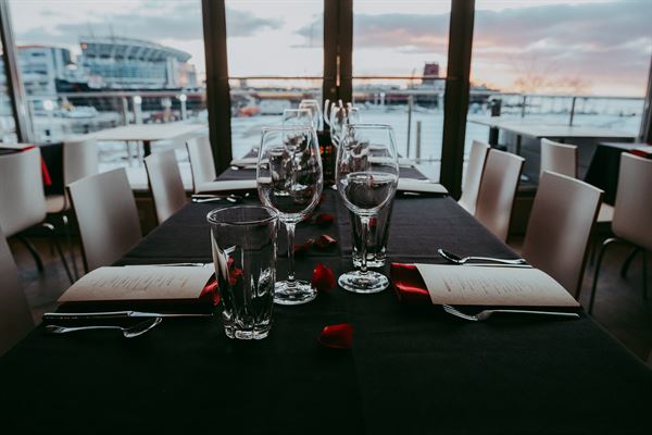 Nuevo Lakeside Event Space